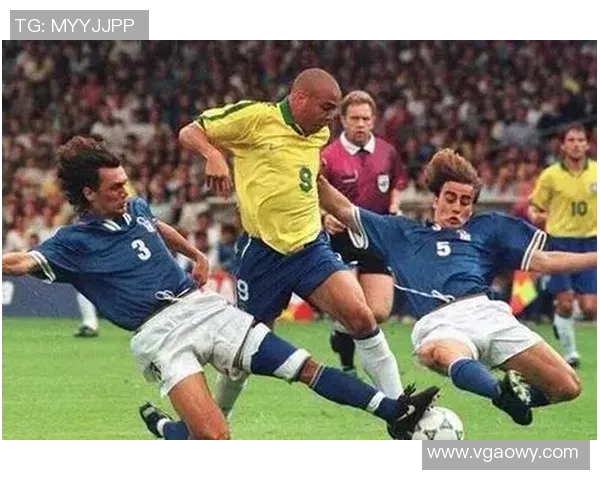 罕见出场却依然闪耀的足球明星们的传奇故事与成就 罕见出场却依然闪耀的足球明星们的传奇故事与成就