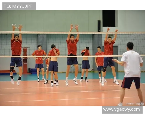 重庆排球队的默契配合揭秘:排球场上的团队精神与战术分析 重庆排球队的默契配合揭秘:排球场上的团队精神与战术分析