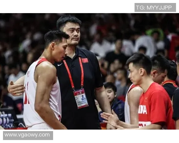 杭州篮球队在篮球配合排行榜中荣登第九名展现团队实力与默契 杭州篮球队在篮球配合排行榜中荣登第九名展现团队实力与默契